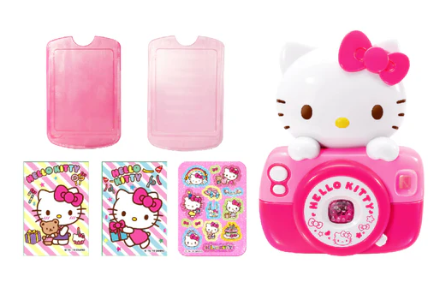 Sanrio Hello Kitty Pop-Up Camera Playset